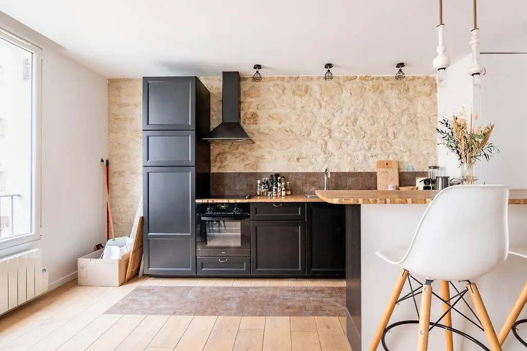 פריז Charmant Appartement En Pierre, Ruelle Au Calme 0*,